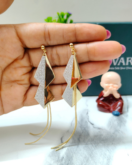 Golden Radiant Rhombus Earrings