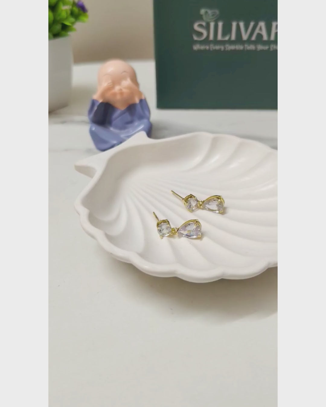 Silivar Diamond Cut Earring